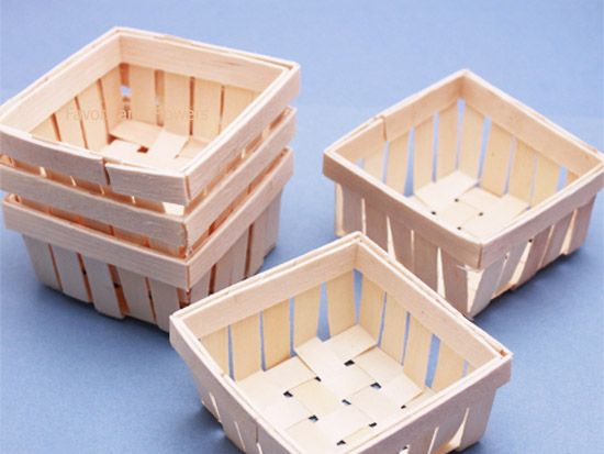 d_mini-wooden-basket-favor-details-2.jpg